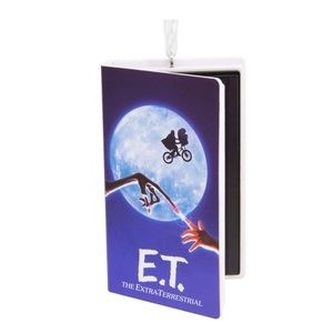 Hallmark “E.T. The Extra-Terrestrial” Retro Video Cassette Case Ornament (NWT)